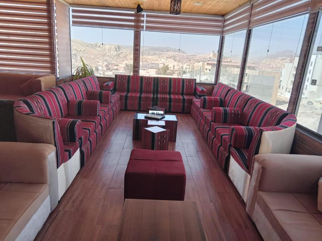 Petra Cabin Inn Hostel&Resturant Wadi Musa Exterior foto