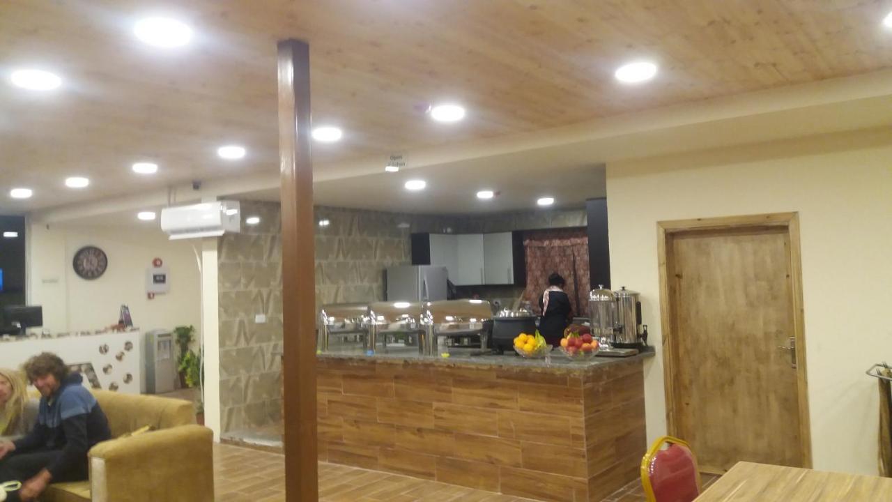 Petra Cabin Inn Hostel&Resturant Wadi Musa Exterior foto
